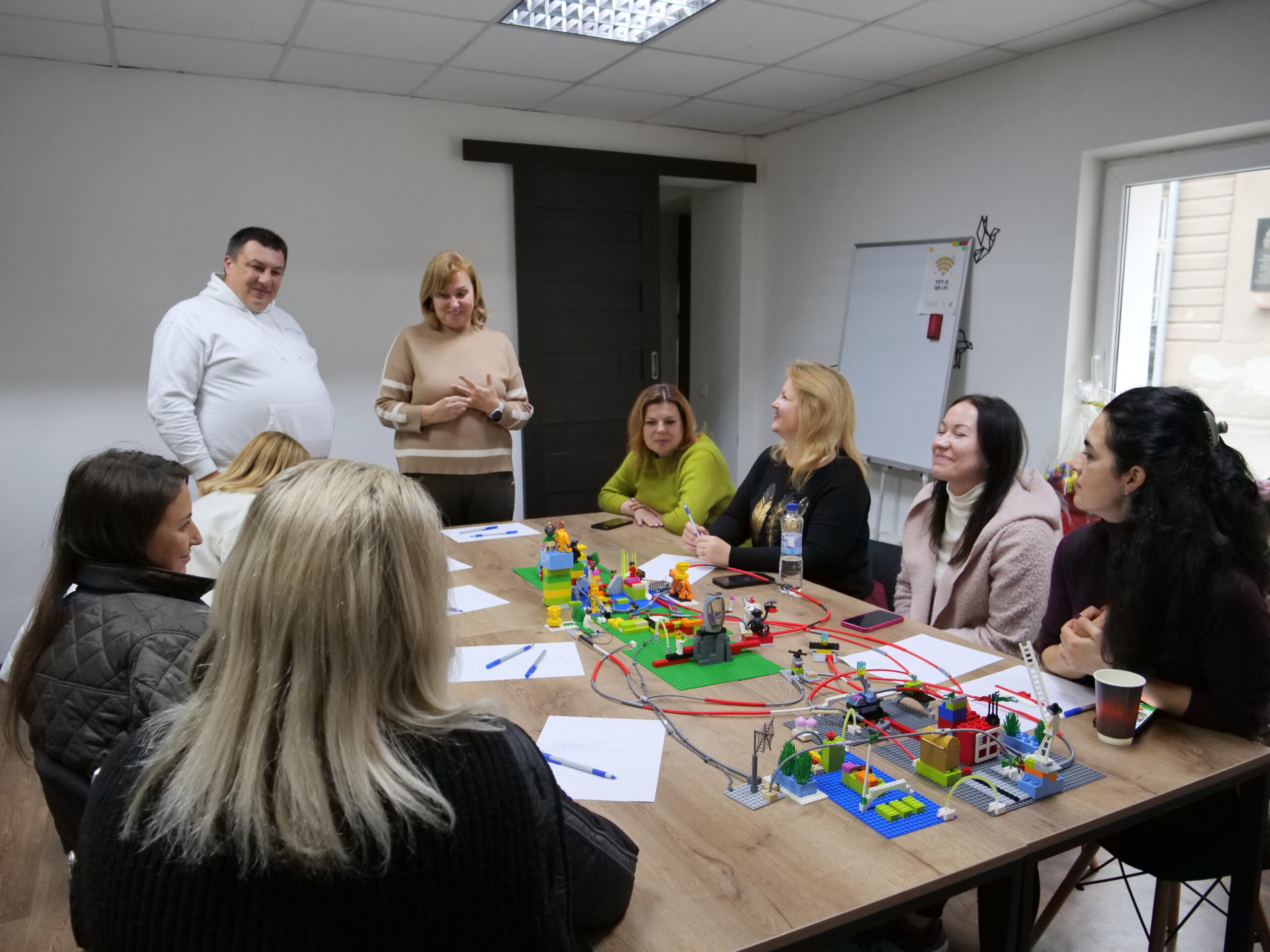 «‎Скляна стеля» у вищій освіті: Чому жінки рідко стають ректорками