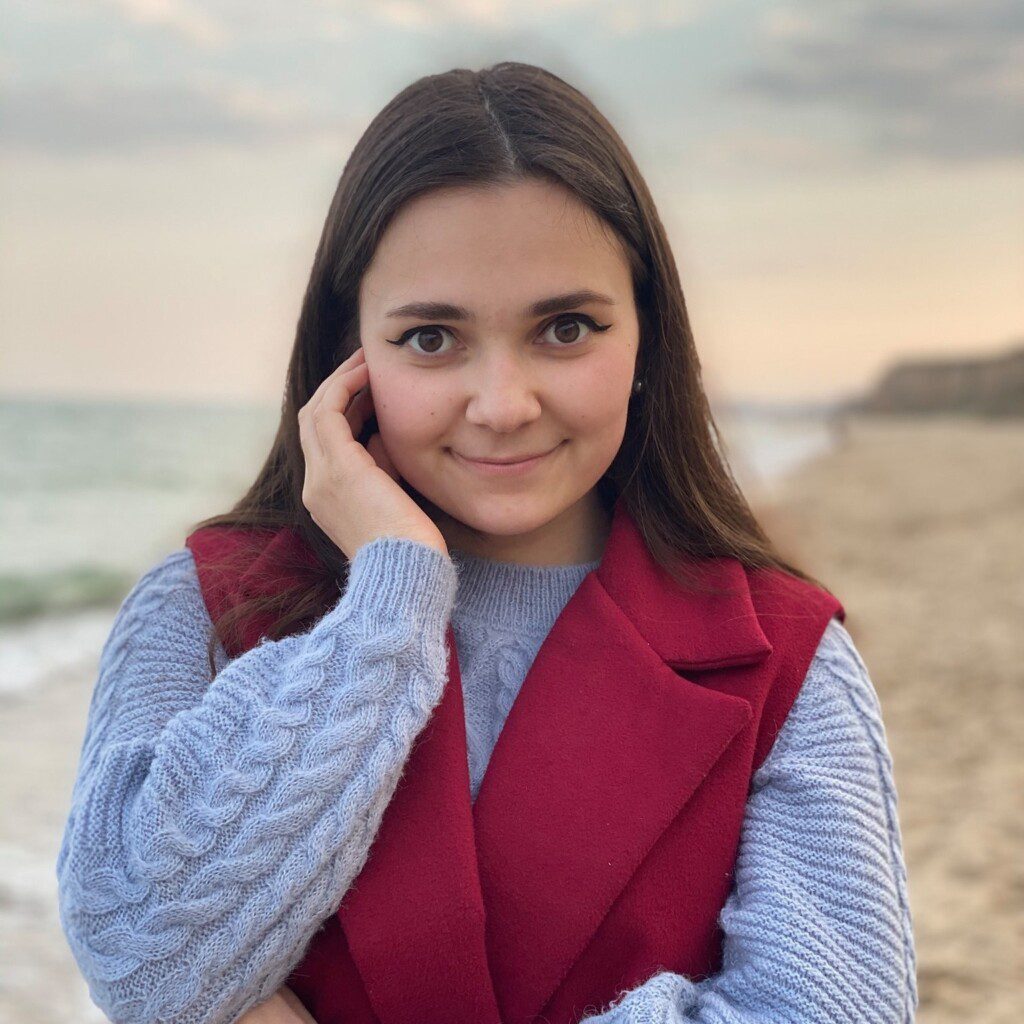 «Поки варю борщ, думаю, що буду писати. А поки пишу, думаю, чи посолила той борщ». Досвід жінок, які працюють з дому