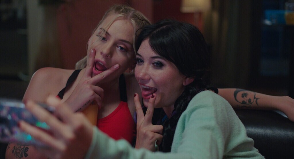 Нестерпна банальність буття порноакторок у «Насолоді» Ніньї Тюберг