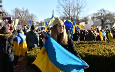 You can’t go to Kyiv, they closed the sky because of war in Ukraine. Жінки, які дізналися про війну за кордоном 