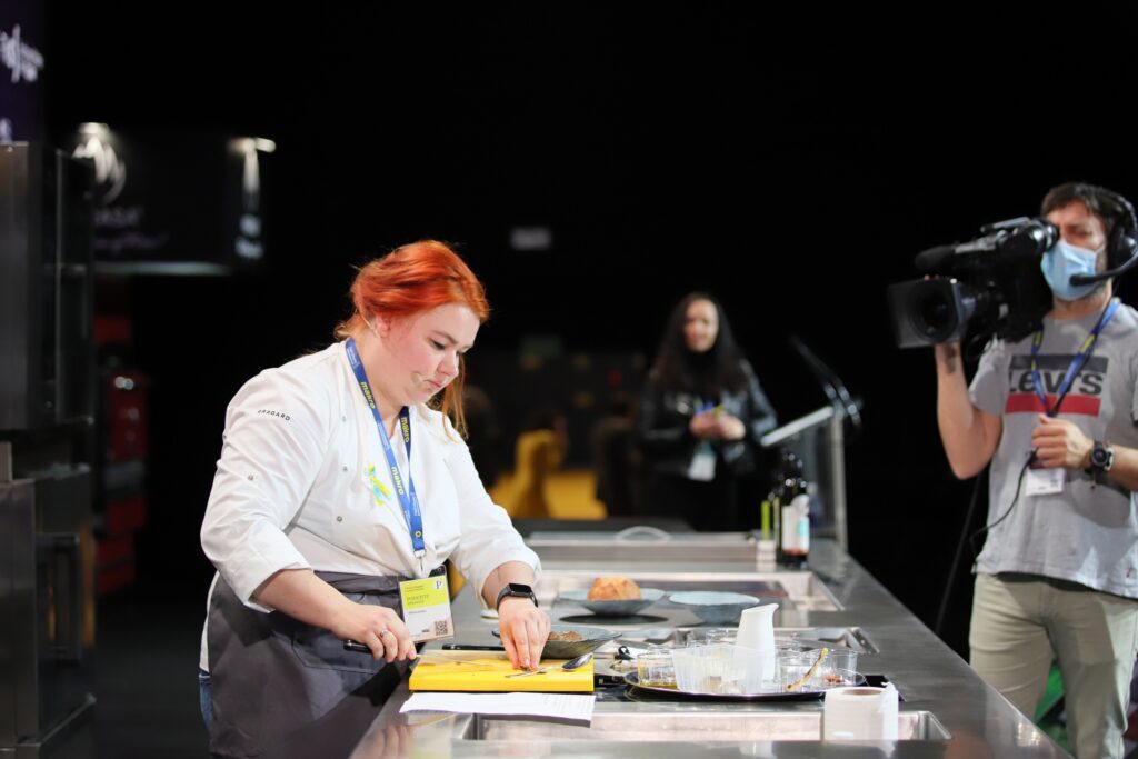 Жінки на гастрономічному фронті