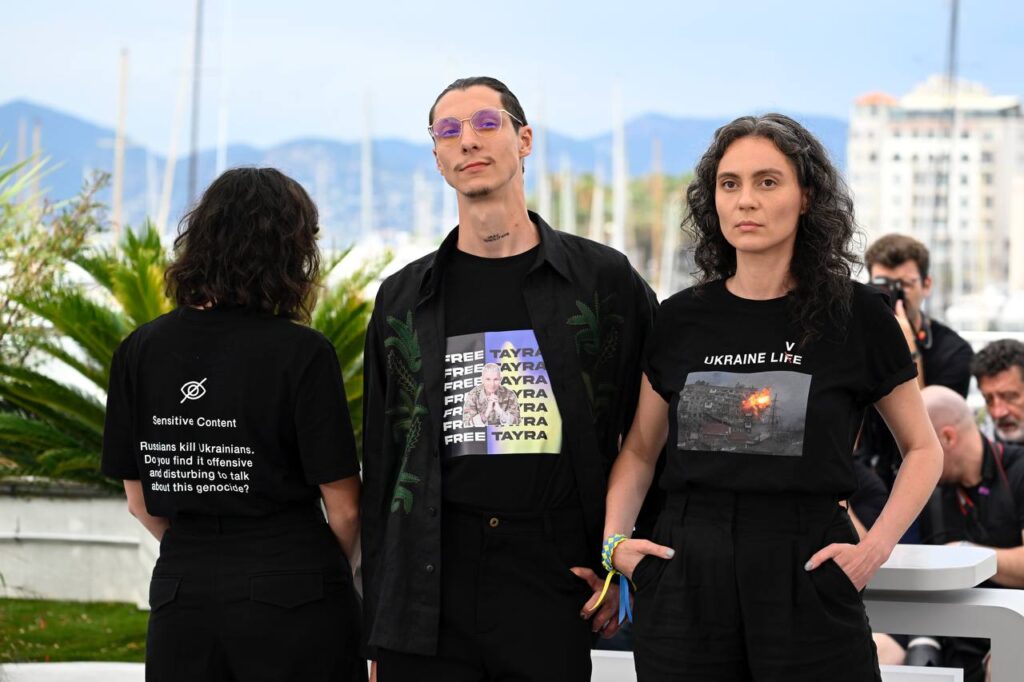 Команда українського фільму «Бачення метелика» провела в Каннах акцію протесту