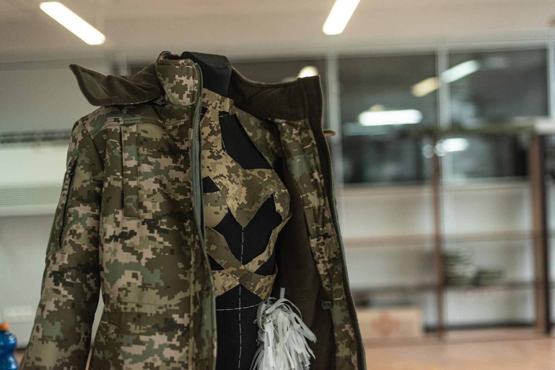 «Жіночий ветеранський рух». Цех із пошиття форми