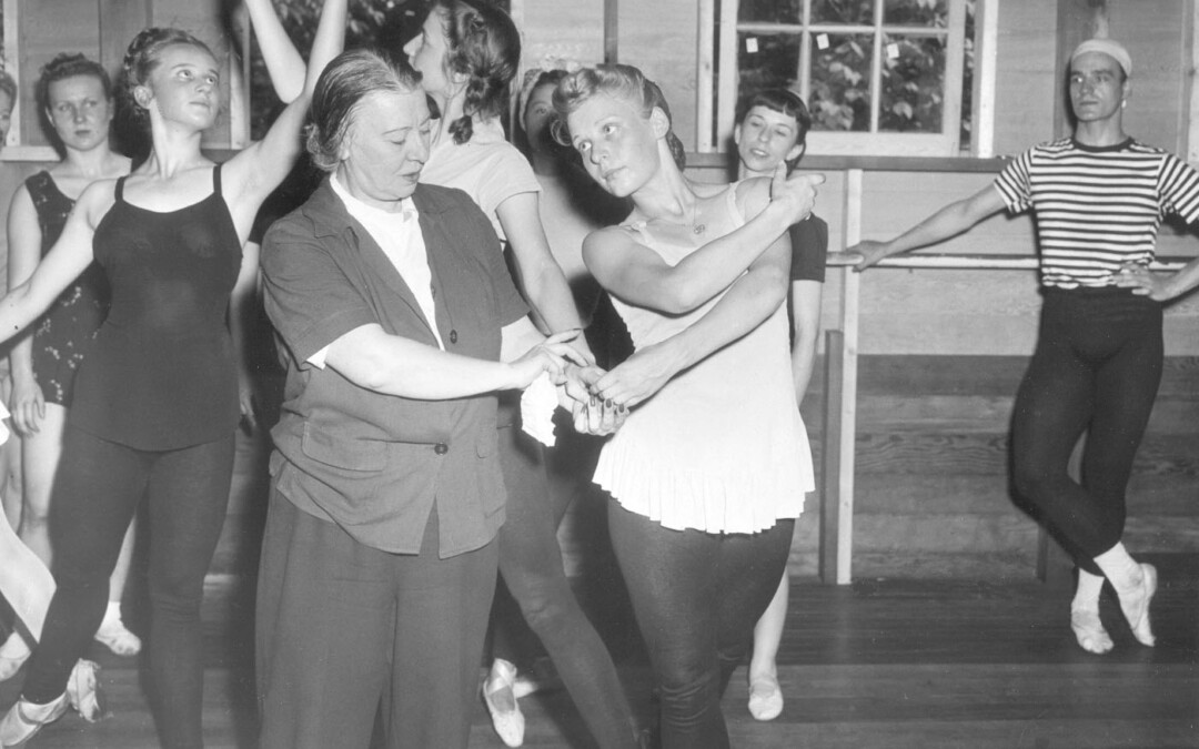 Українки в балеті, еміграції, забутті