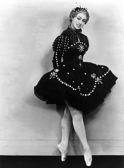 Українки в балеті, еміграції, забутті