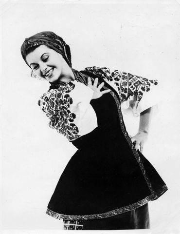 Українки в балеті, еміграції, забутті