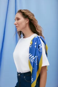 Ведуча Катерина Осадча та бренд One by One випустили колекцію на підтримку волонтерської ініціативи «Пошук зниклих»