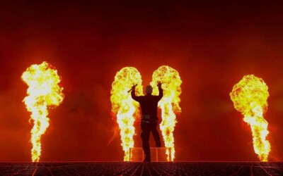 Секс-скандал навколо Rammstein: нові деталі про вечірки після концертів, видавництво розірвало контракт із Ліндеманном