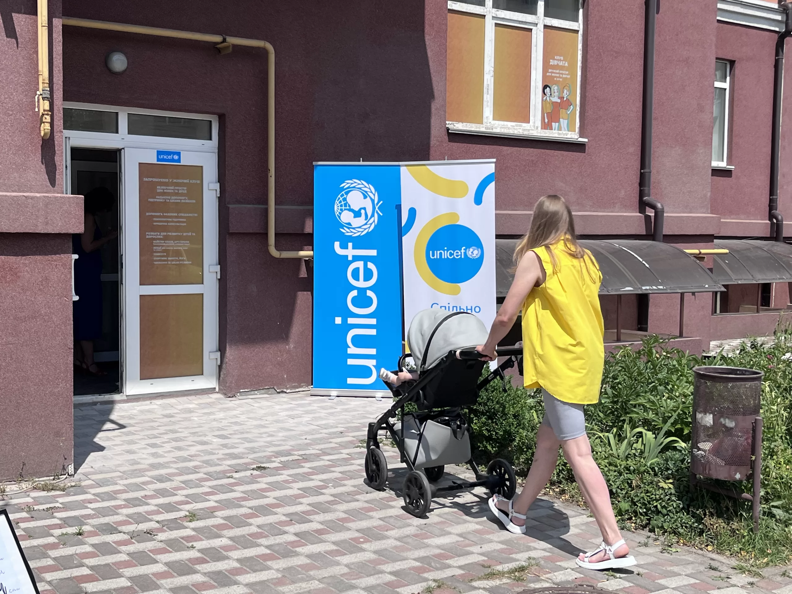 У Бучі запрацював безпечний простір для жінок та дівчат, де можна отримати допомогу і долучитися до різних заходів