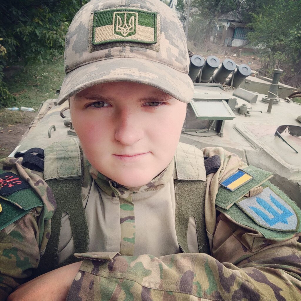 «За пів року служби отримала гвинтівку і стала снайперкою»: Історія Ольги Коломієць у ЗСУ