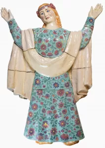 У Києві відкривають нову експозицію виставки відроджених інтер’єрних панно Ольги Рапай «Сила коріння»