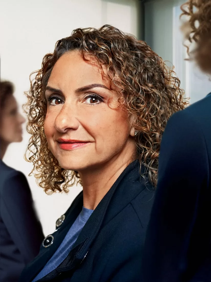 Wired створив артпроєкт про жінок, які вивчають наслідки впровадження штучного інтелекту та стоять на заваді неетичного використання технології