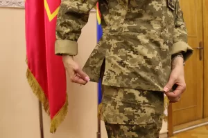 У Міноборони розповіли нові деталі про жіночу польову форму: вісім розмірів, можуть носити вагітні