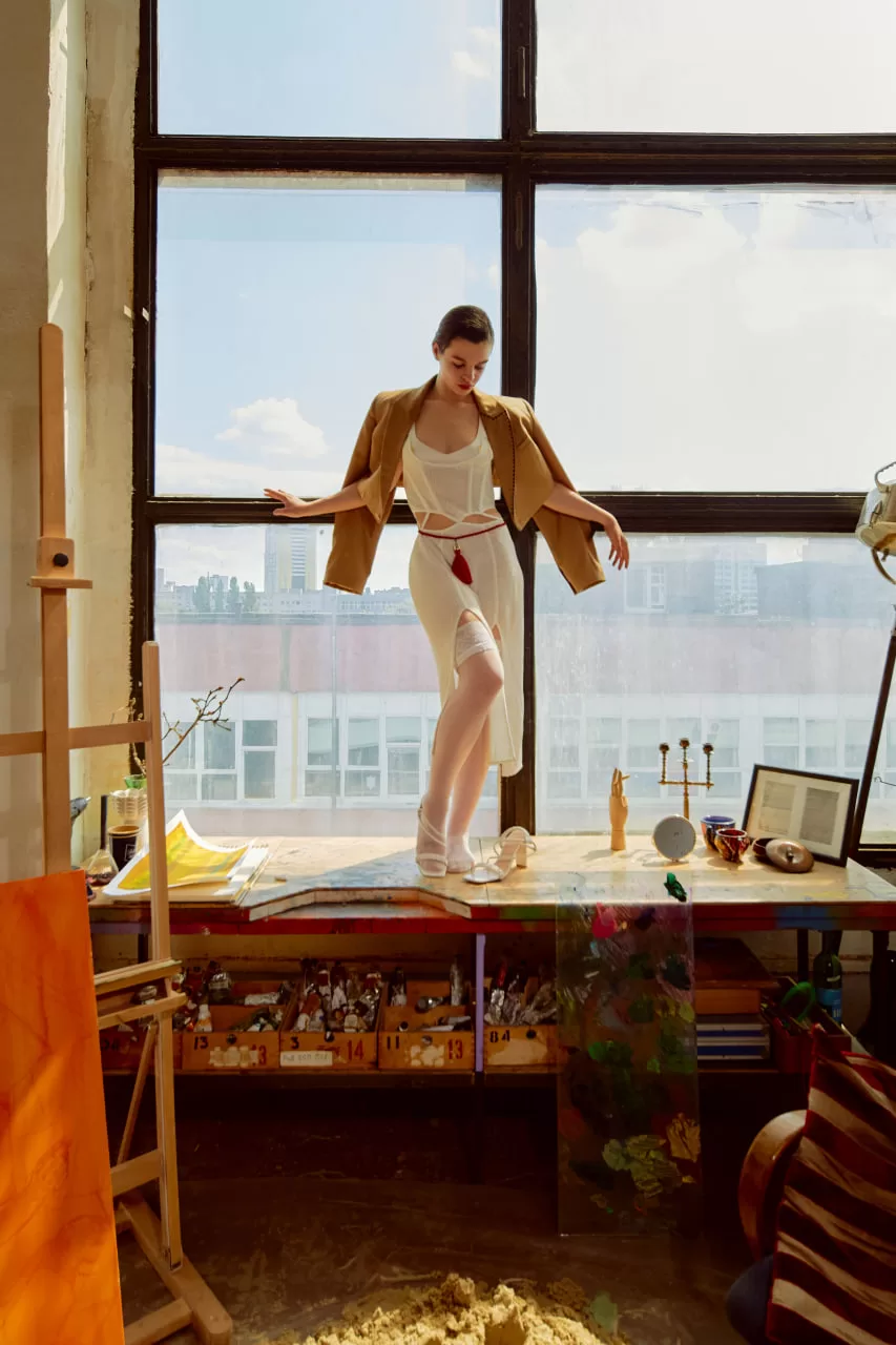 Відома українська художниця з костюмів Антоніна Белінська заснувала власний бренд TONiA і випустила колекцію «Ентропія»