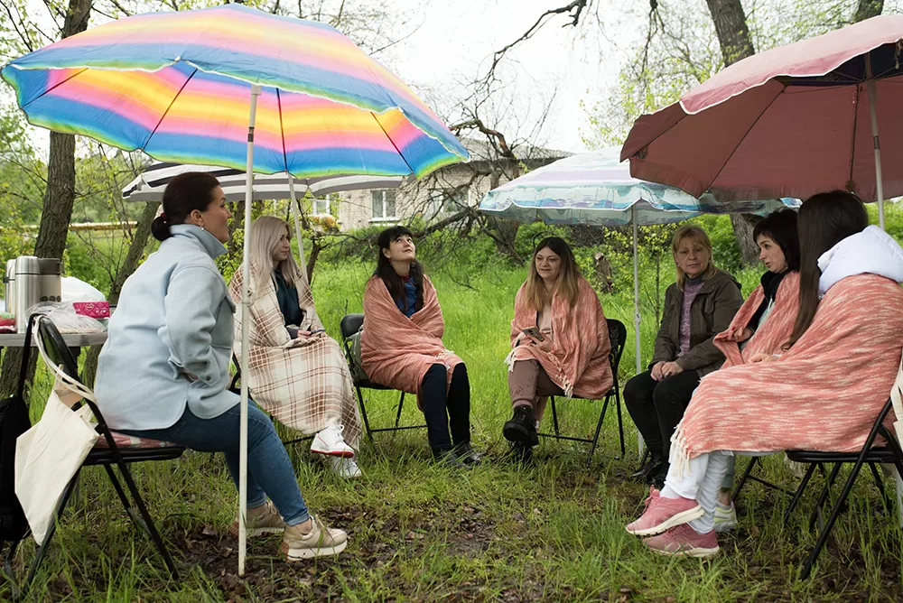 «Коханий, я живу!»: Як жінки, котрі втратили на війні коханих, повертають собі життя