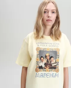 JUL презентував оновлену колекцію футболок «Українська хвиля» з обкладинками знакових альбомів музикантів 90-х