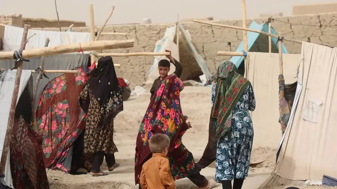 В Афганістані стався сплеск самогубств серед жінок, активісти б’ють на сполох