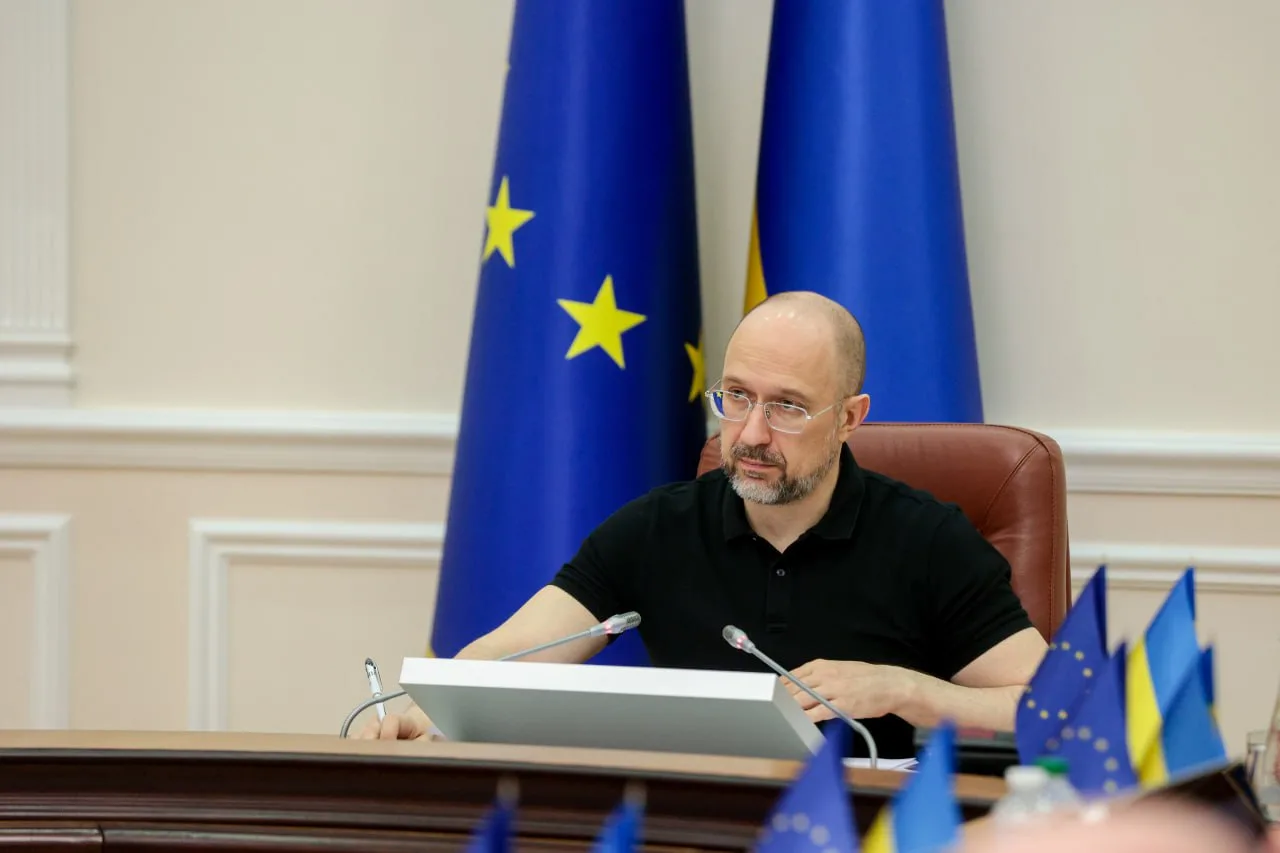 Прем’єр-міністр Денис Шмигаль відповів на петицію про скасування рецепта на екстрену контрацепцію