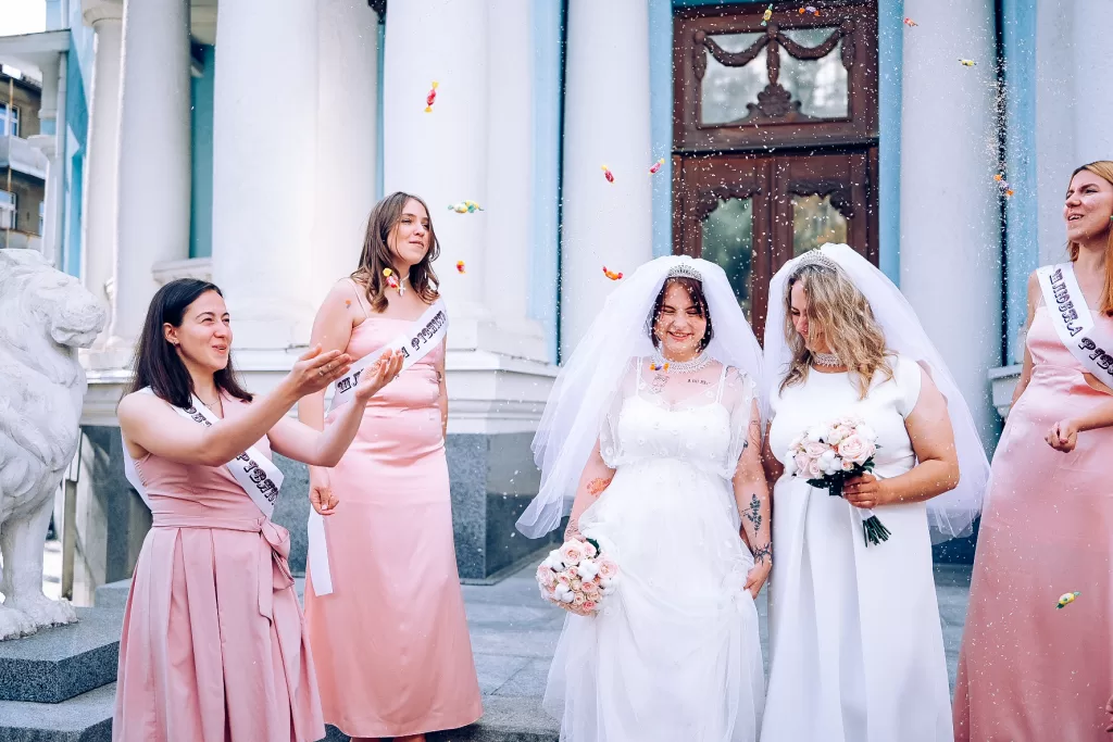 У Харкові зіграли «весілля» військової та активістки 