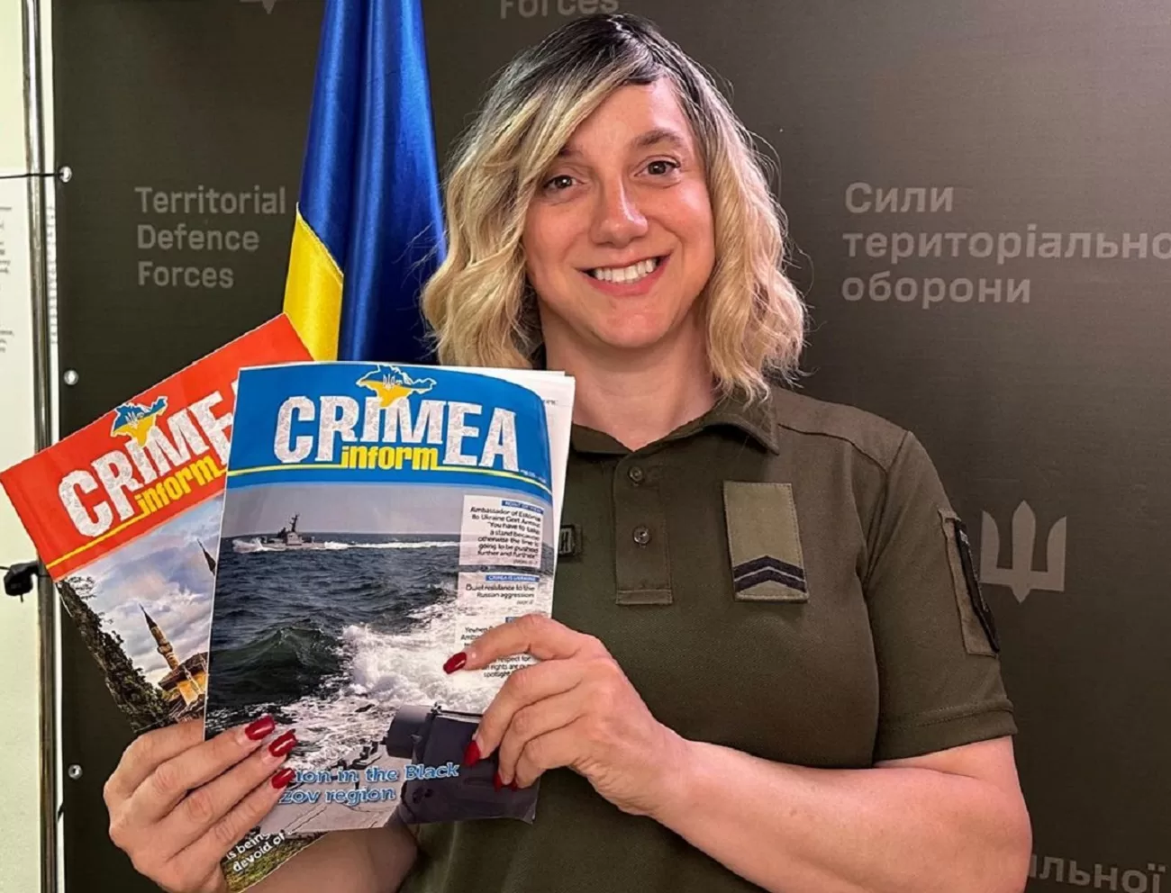 Американська трансгендерна журналістка стала спікеркою ЗСУ для західної аудиторії: у росії здійнялась хвиля хейту