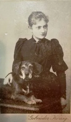 Яка вона? Україна крізь жіноче мистецтво