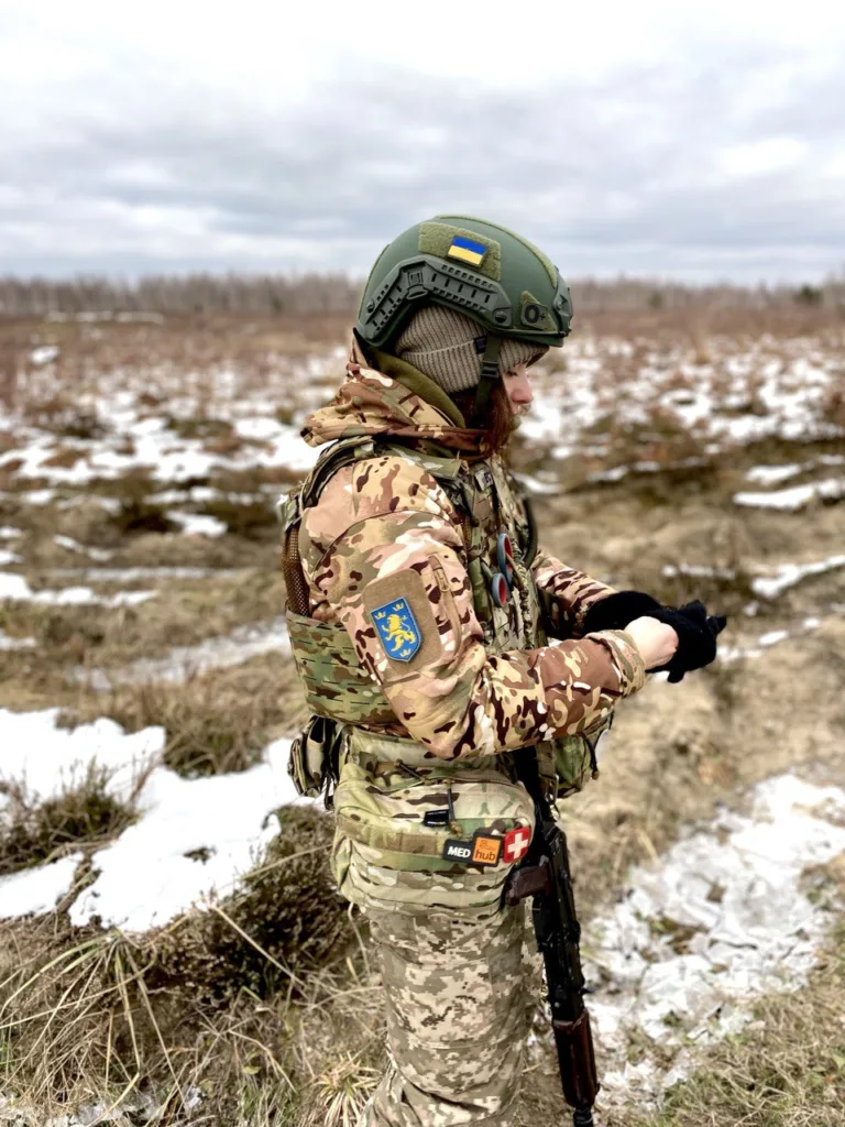 Українсько-шведський проєкт Re-framing My Body-2 презентував збірку історій жінок на війні