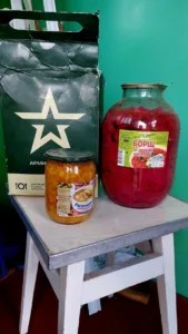 Зберегти памʼять, врятувати спадщину — історії про жінок, які збирають свідчення війни