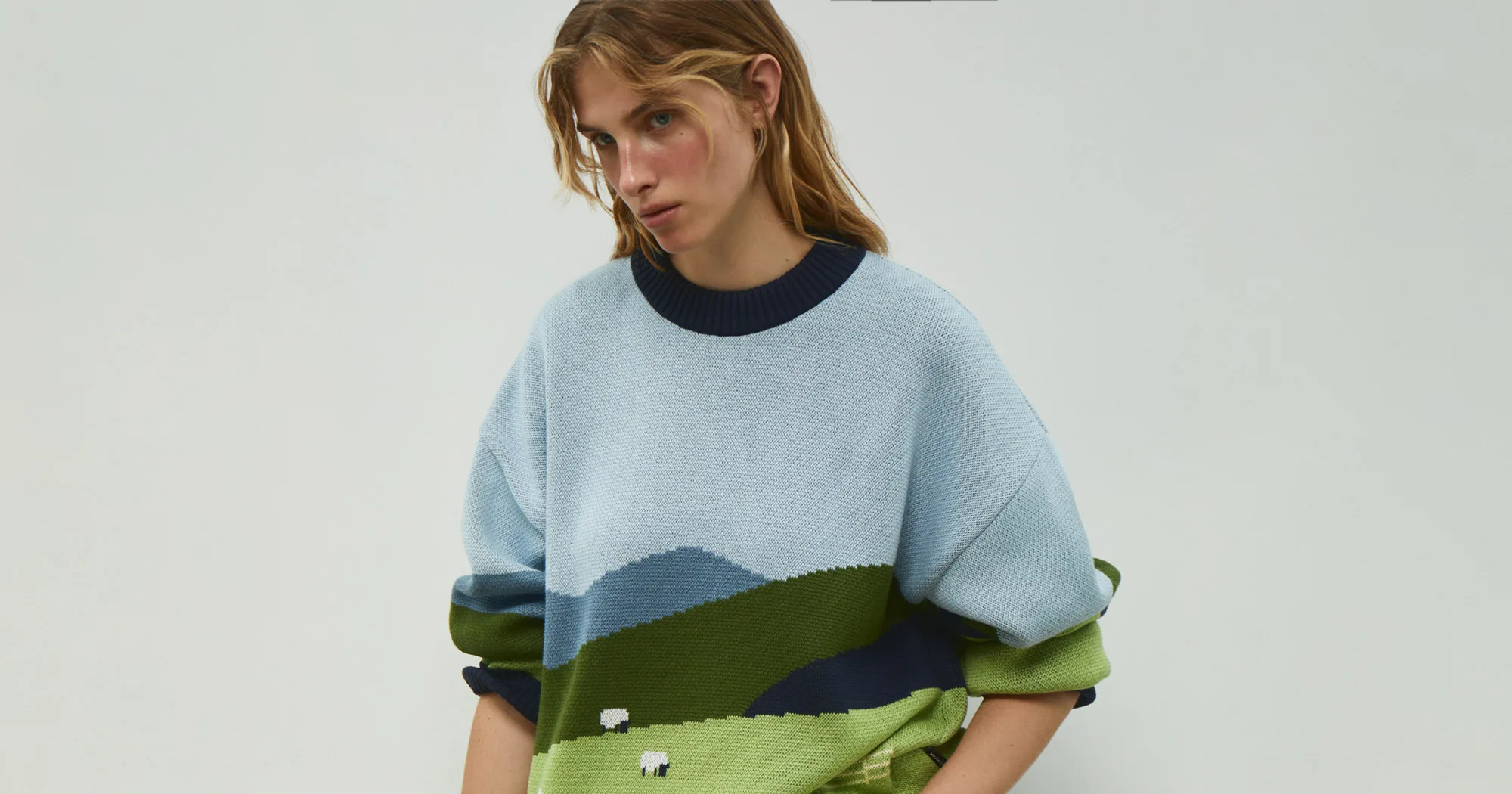 Woolkrafts перевипустив колекцію светрів із регіонами України, щоб зібрати гроші на FPV-дрони для військових