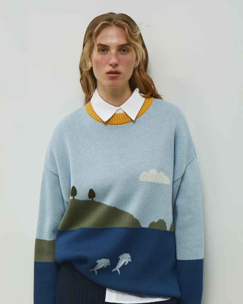 Woolkrafts перевипустив колекцію светрів із регіонами України, щоб зібрати гроші на FPV-дрони для військових