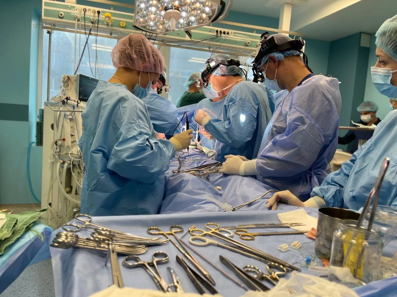 Жінці з Київщини вперше в Україні одночасно пересадили серце та легені