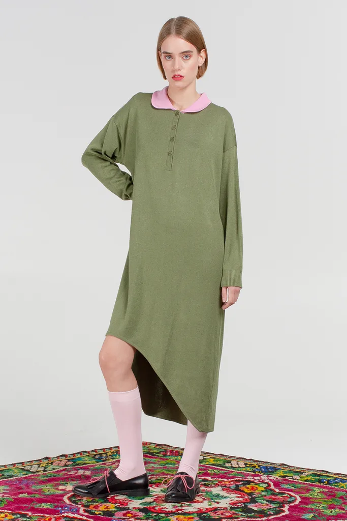 Бренд «ХУІЗИТ» представив нову колекцію, натхнену українським «наївним мистецтвом»