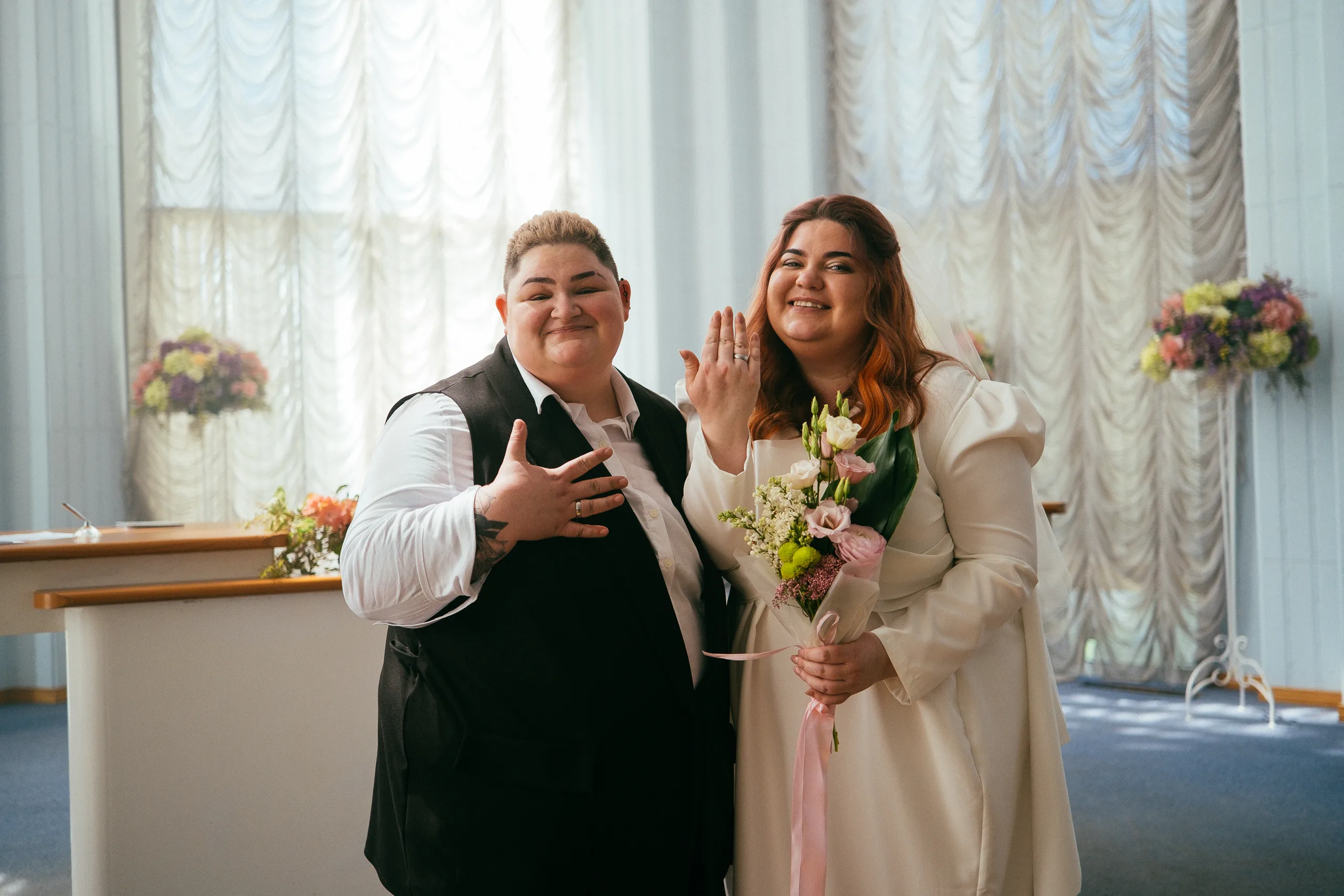 Вийшов документальний фільм «Шлюбна (не)рівність в Україні» про боротьбу ЛГБТК+ спільноти за свої права