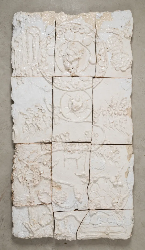 У Лондоні відкрили виставку Ольги Штейн, присвячену дослідженню християнського досвіду проживання війни в Україні