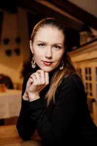 «Щоб створювати класні продукти, потрібна конкуренція». Як мережа салонів Bunny nails змінює індустрію та ламає стереотипи