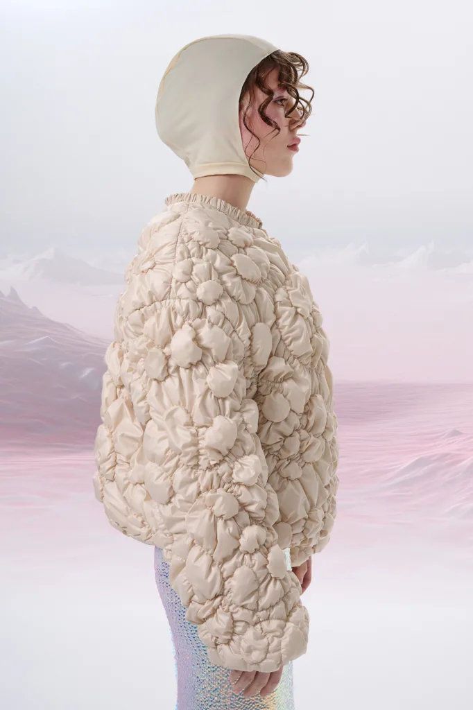 SHYPELYK представив нову зимову колекцію: речі можна компонувати між собою, утворюючи нові силуети та види одягу