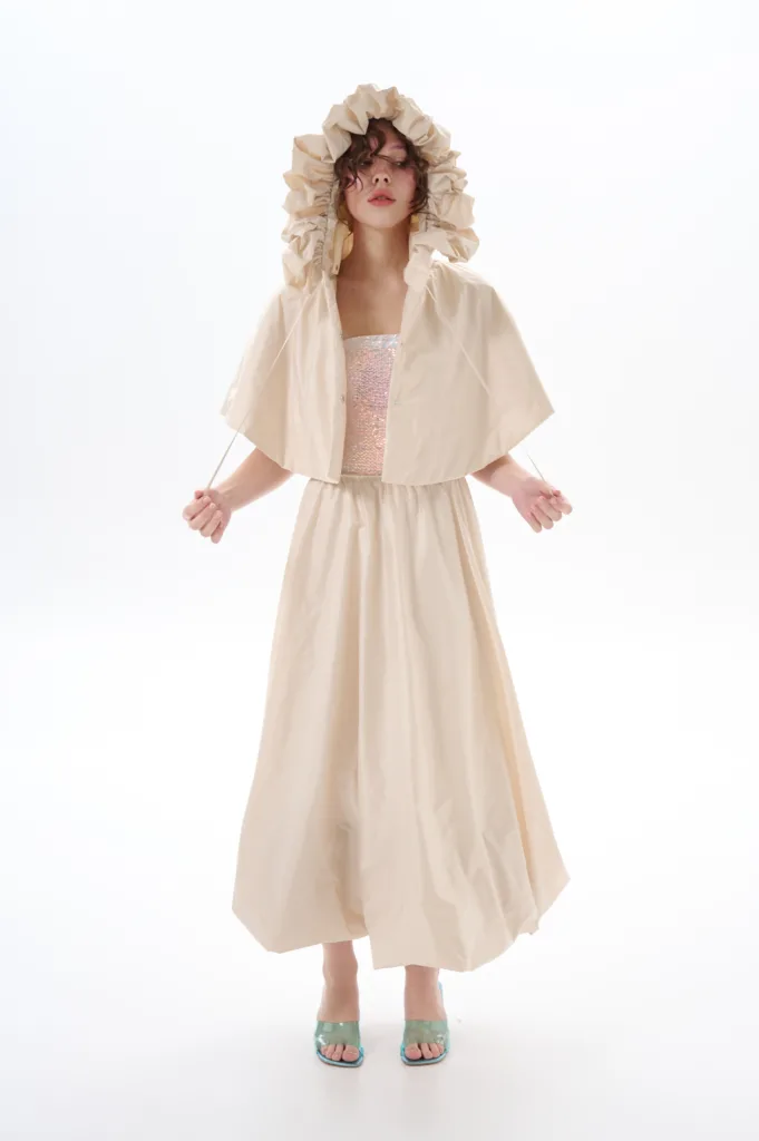 SHYPELYK представив нову зимову колекцію: речі можна компонувати між собою, утворюючи нові силуети та види одягу