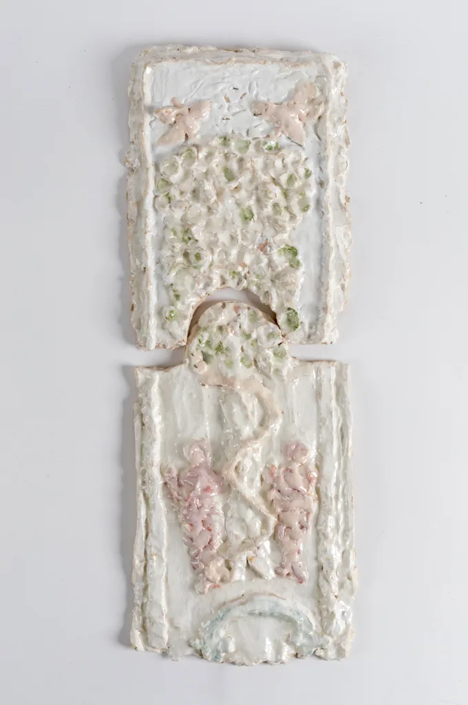 У Лондоні відкрили виставку Ольги Штейн, присвячену дослідженню християнського досвіду проживання війни в Україні