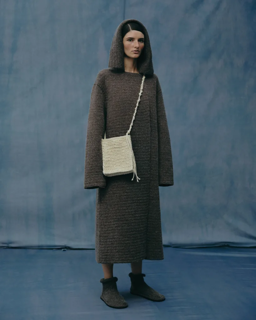 Поєднання філософії пуризму та українського етно: бренд трикотажу 91LAB представив нову колекцію «Відродження»