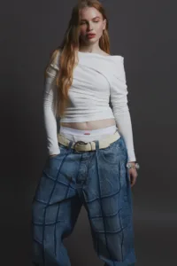 Бренд LONDI запустив благодійну ініціативу з парамедикинею «Аляскою», щоб зібрати кошти на реабілітацію військових медиків