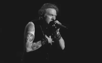 Колишня модель Шейла Кеннеді подала до суду на лідера гурту Guns N’ Roses Ексла Роуза через сексуальне насильство