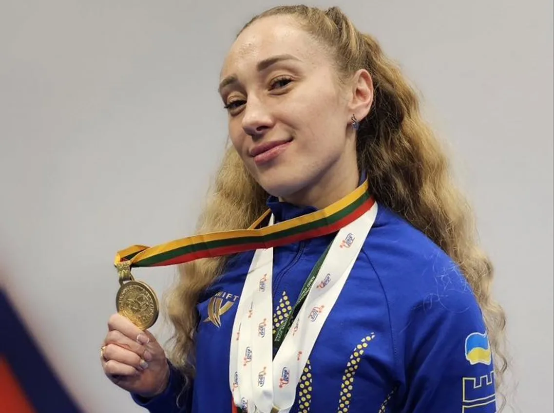 Українські спортсменки здобули «золото» Відкритого чемпіонату світу з екіпірованого пауерліфтингу