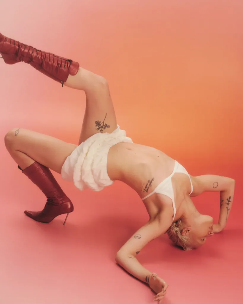 «Свобода бути різною»: LONDI презентував нову колекцію комфортної білизни та одягу