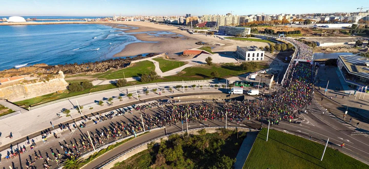 Українка пробіжить марафон у Порто для збору коштів на сонячну станцію в ліцеї на Київщині