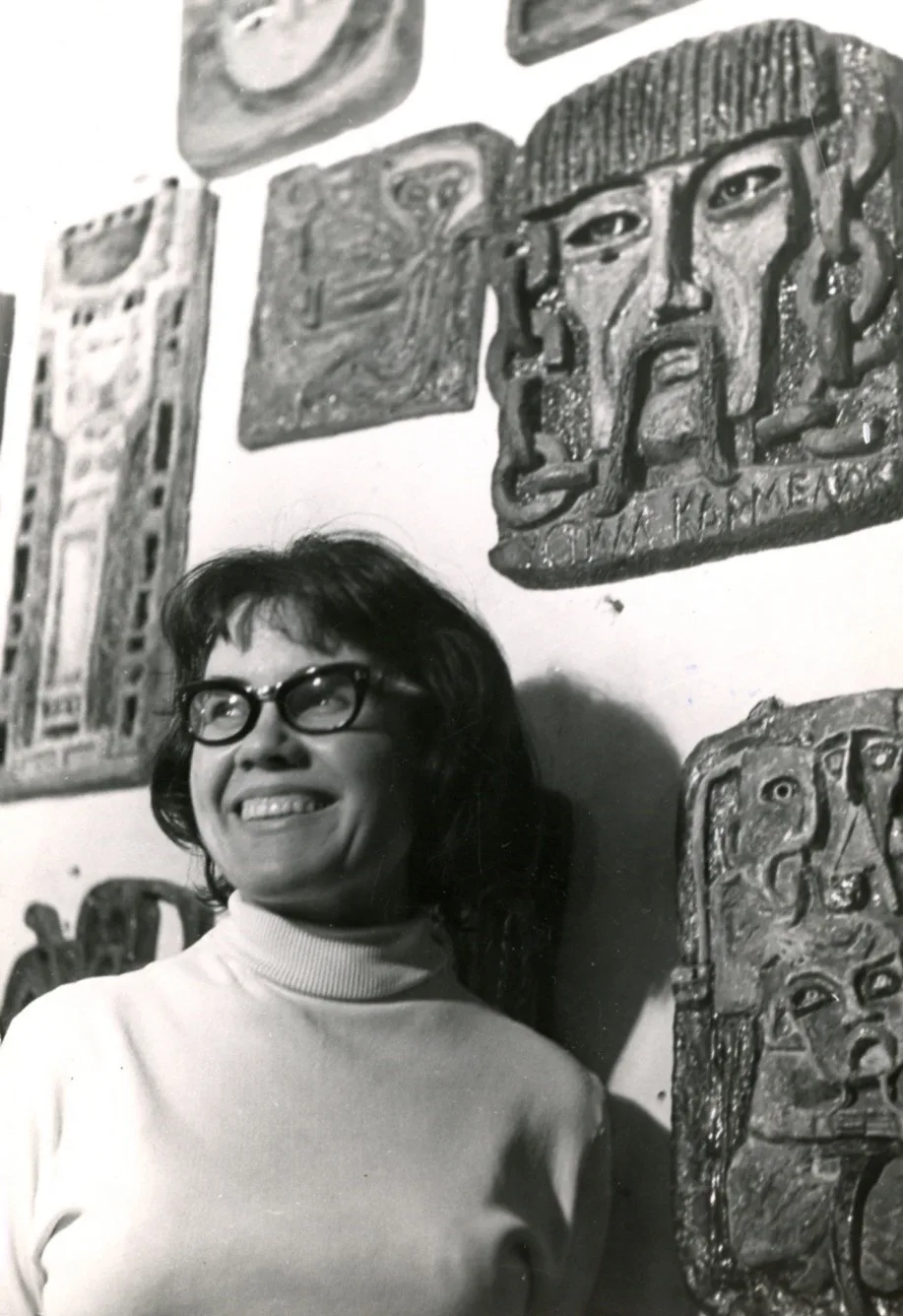 Відверті й сміливі мисткині Клубу творчої молоді: Алла Горська, Галина Севрук і Людмила Семикіна