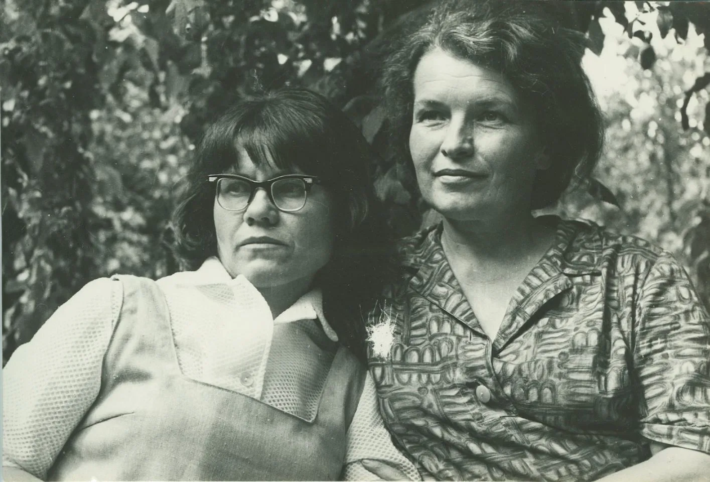 Відверті й сміливі мисткині Клубу творчої молоді: Алла Горська, Галина Севрук і Людмила Семикіна