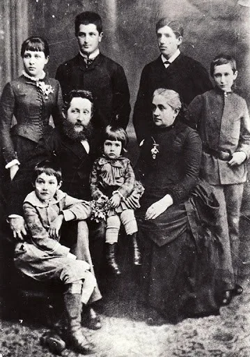 Освіта від матері до доньки: Історія жіноцтва родини Алчевських