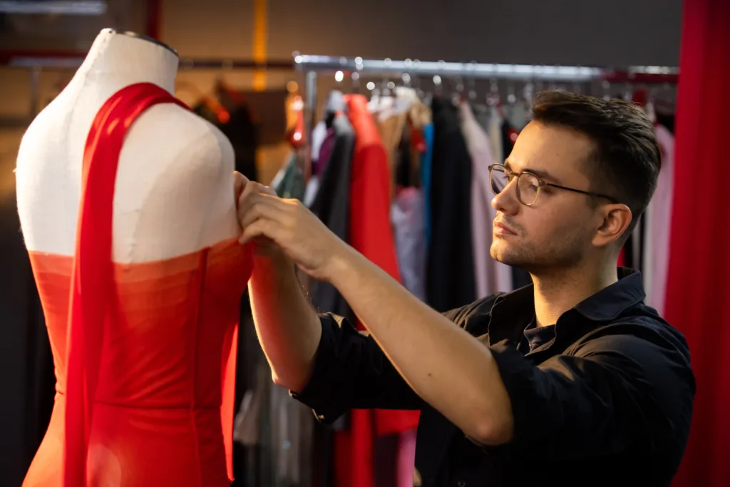 В Україні запустили кампанію «Знання про ВІЛ рятують життя» за участю зірок спорту, шоубізнесу та моди