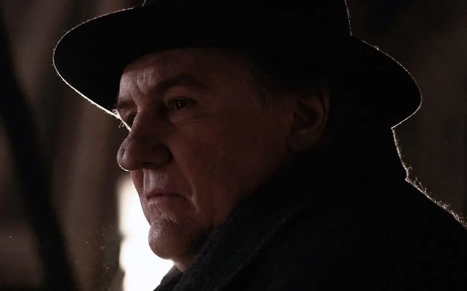 Справа Жерара Депардьє: помічниця режисера розповіла у суді про три випадки сексуального насильства з боку актора