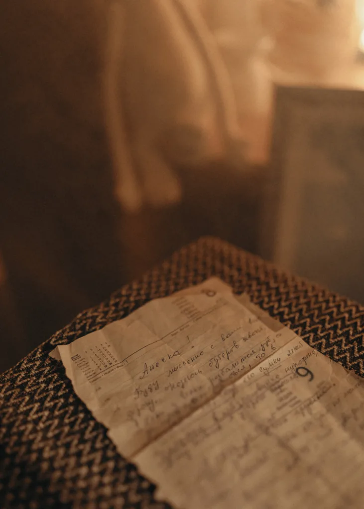 «(Не)помітні історії»: в містах України проведуть фотовиставку з розповідями ВПО