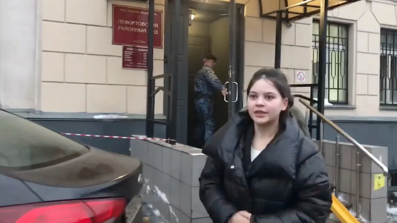 Кримську татарку Леніє Умерову залишили в СІЗО до березня